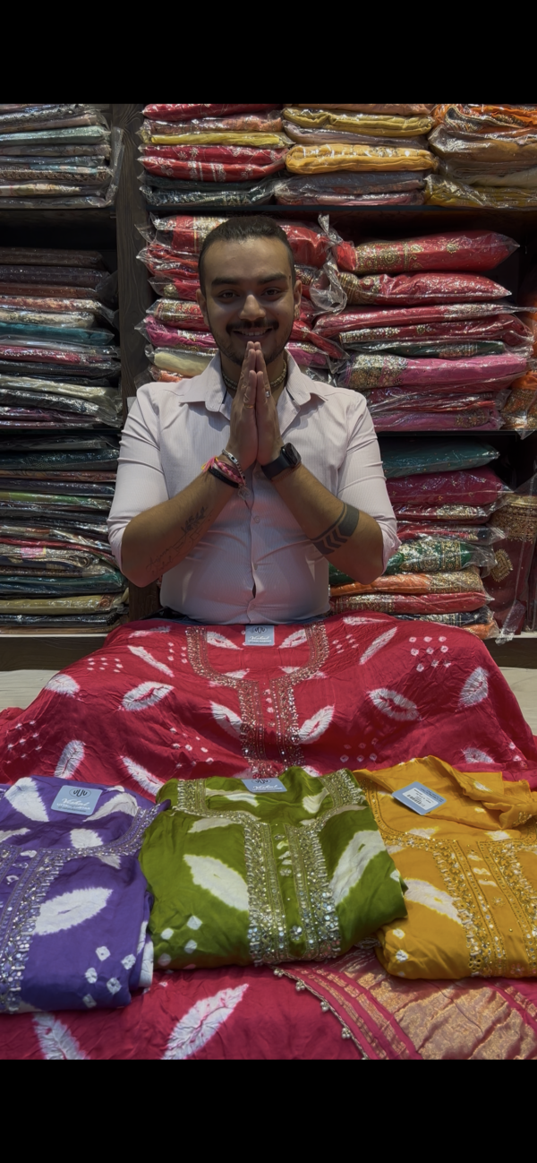 Video preview for Jaipuri Print In Gajji Silk