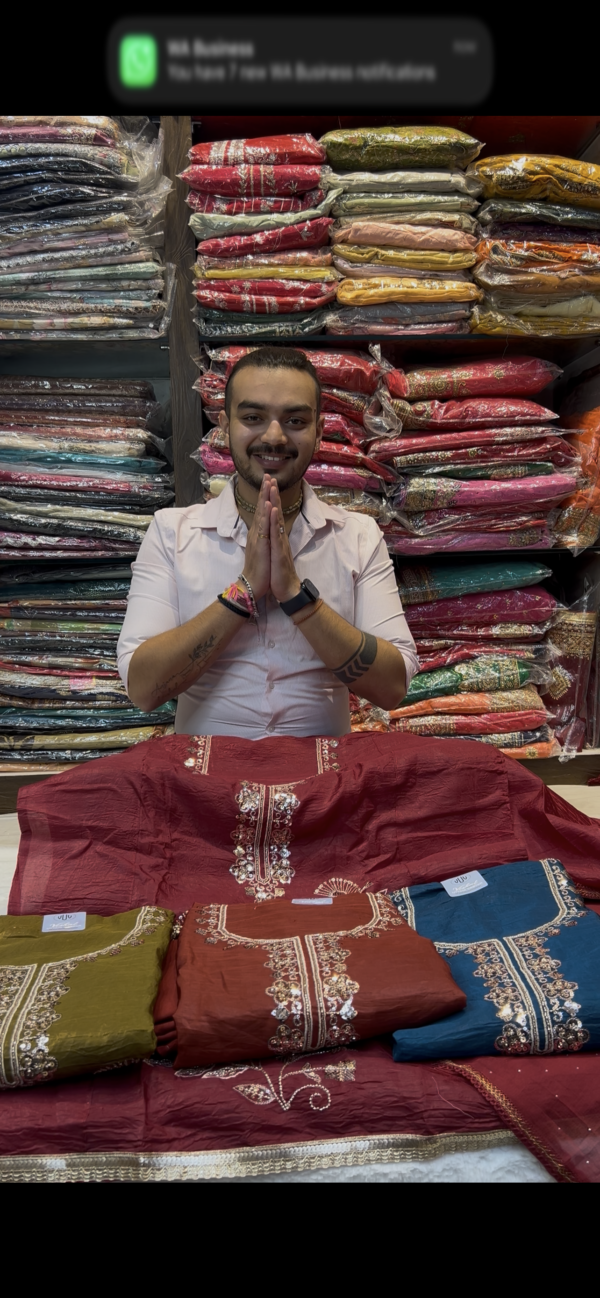 Video preview for Handwork Suit